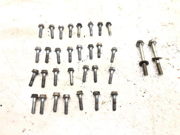 2012 Toyota Tundra Set Of Bolts For Valve Cover Oem Hardware 5.7L — photo 1