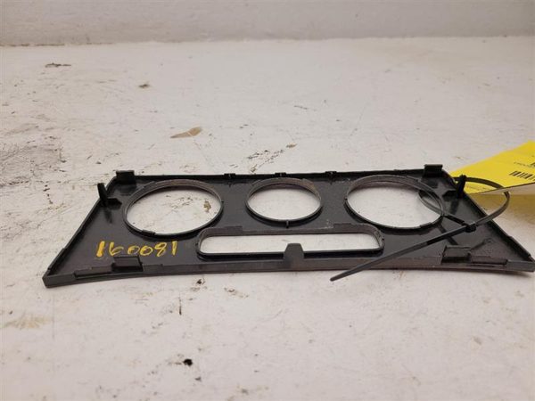 2008 2008Dash Panel Temperature Head Unit Surround Bezel Oem 08 Passat — photo 4