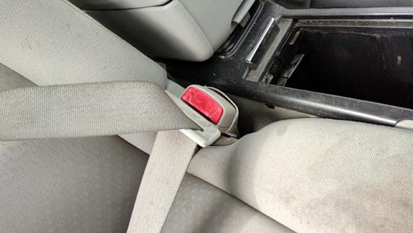 07-09 Grand Vitara Xl-7 Passenger Right Front Seat Belt Buckle Receiver Oem Gray — photo 5