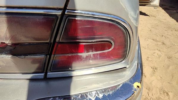 1997-1998 Park Ave Ultra Passenger Right Tail Light Brake Lamp Oem Rear 16523958 — photo 3