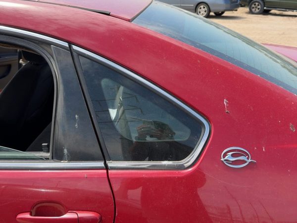 2006-2016 Chevy Impala Driver Left Rear Quarter Glass Back Side Window Oem — photo 3