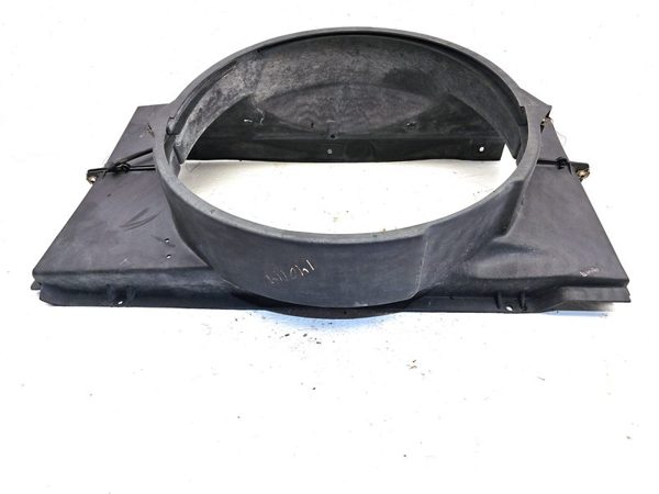 95-00 Gmc Sierra 2500 Chevy Upper And Lower Cooling Fan Shroud Oem 5.7L 15739587 — photo 5