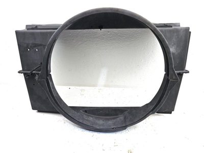 95-00 Gmc Sierra 2500 Chevy Upper And Lower Cooling Fan Shroud Oem 5.7L 15739587