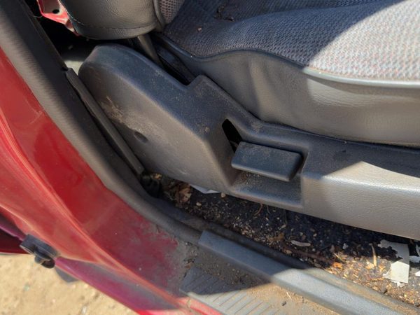 1992-1995 Nissan Pathfinder Passenger Right Side Seat Trim Panel OEM Gray — photo 4