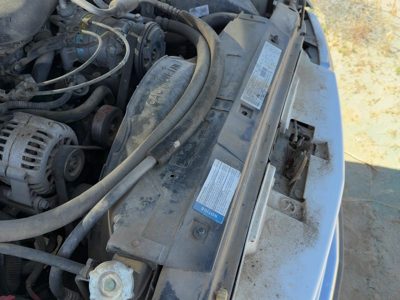 1995-2005 Chevy S10 Blazer Radiator Cooling Fan Shroud Oem Plastic Housing