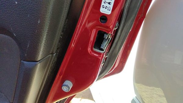 2006-2012 Ford Fusion Passenger Right Rear Door Latch With Rods/Cables Oem Back — photo 1