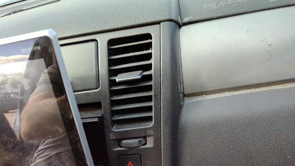 10-12 Nissan Versa Trim Bezel Around Radio Surround Dash Panel Oem Charcoal G — photo 4
