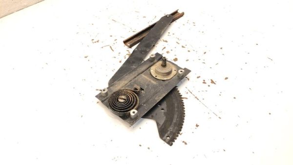 1979-1989 International Driver Left Window Regulator S Series S1600-S2600 — photo 2