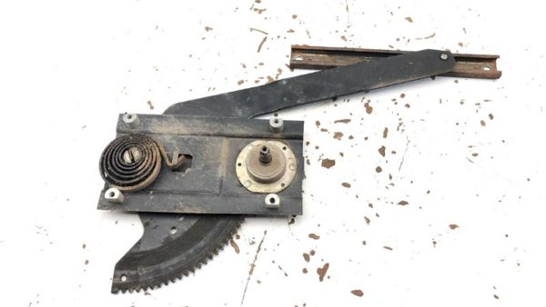 1979-1989 International Driver Left Window Regulator S Series S1600-S2600 — photo 1