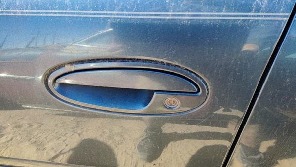 00-04 Buick Lesabre Buick Lesabre Driver Left Front Outside Door Handle Oem Blue — photo 1