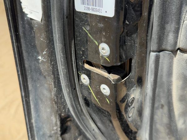 2014 Nissan Sentra Front Door Latch LH — photo 2