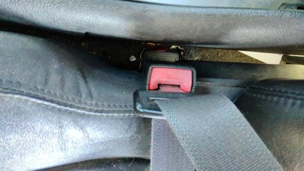2007-2009 Gmc Acadia Driver Left Front Seat Belt Buckle Receiver Oem Black — photo 4