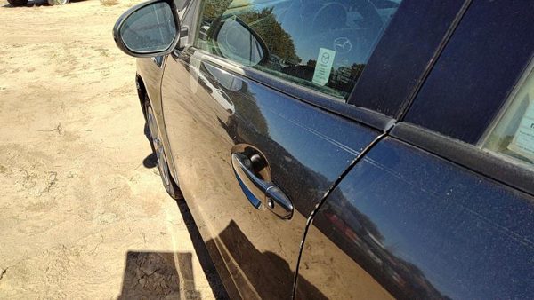 2010 Mazda 3 Front Door LH 4DR 38R Graphite Mica — photo 2