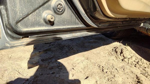 2010 Mazda 3 Front Door LH 4DR 38R Graphite Mica — photo 8