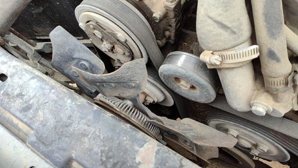 1992 Jeep Cherokee Fan Clutch — photo 3