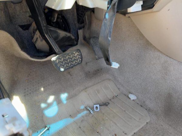 2005 Toyota Prius Gas Pedal Assembly Oem Accelerator — photo 1
