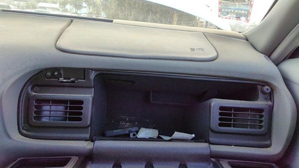 1994 Pontiac Bonneville Dash Panel Gray — photo 2