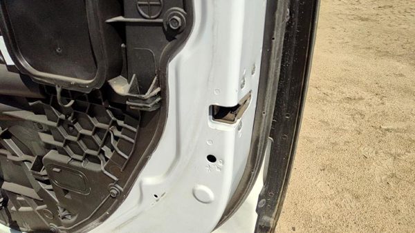 2013-23 Dodge Ram 1500 Passenger Right Rear Door Latch With Rods/Cables Oem Back — photo 2