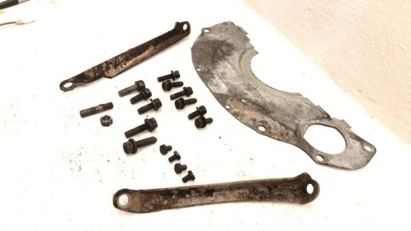 84-93 Dodge Ram W250 Bellhousing Bolts And Dust Sheild Auto Trans Oem — photo 3