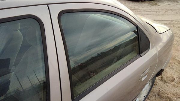 1995-2000 Ford Contour Driver Left Rear Side Window Door Glass Oem Back — photo 3