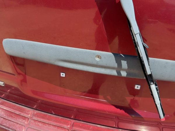1997-2003 Chevy Venture License Plate Trim Surround Panel Oem Tail Trunk Finish — photo 4