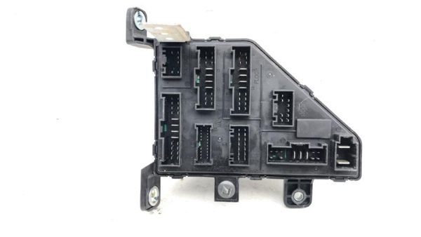 2005-2009 Hyundai Tucson Cabin Fuse Box Oem Dash Power Panel 91110-2E001 — photo 8