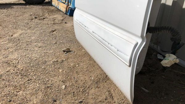 2005 Suburban 1500 Rear Door Off And Ready RH White 50U — photo 9