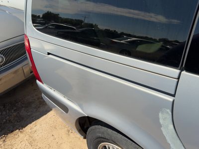 00 Venture Passenger Right Rear Moulding On Quarter Panel 120" Silvermist 17U