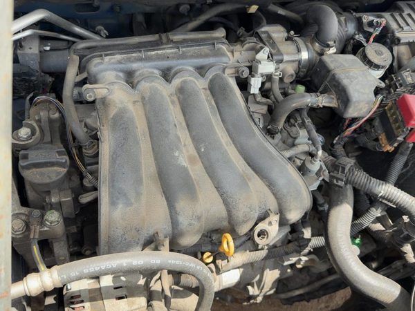 2007-2012 Nissan Sentra Cylinder Head Assembly Oem 2.0L 11040El00A — photo 3
