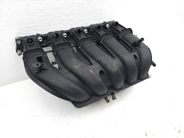 2012-2014 Vw Passat Intake Manifold Oem 2.5L 07K133201M — photo 1