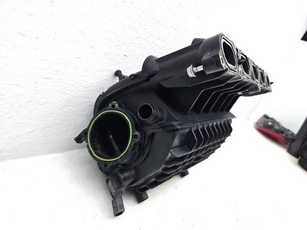 2012-2014 Vw Passat Intake Manifold Oem 2.5L 07K133201M — photo 9