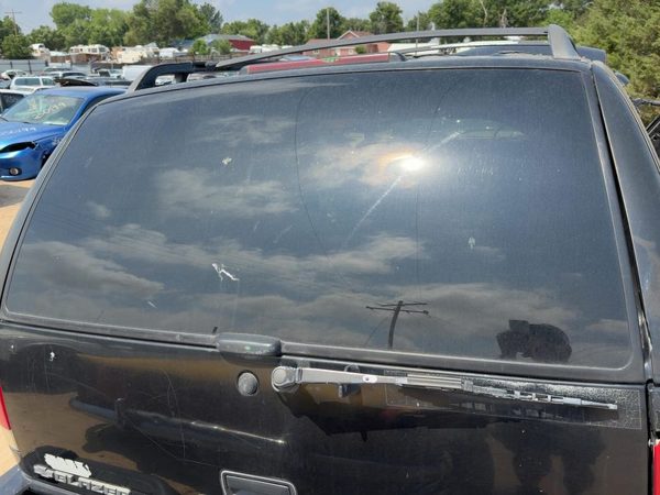 1997-2004 Chevy S10 Blazer Back Glass Rear Window Oem 15074813 — photo 4