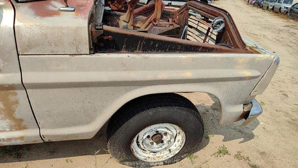 1969 Ford F100 Fender RH Brown — photo 4