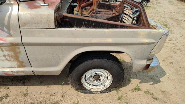 1969 Ford F100 Fender RH Brown — photo 3