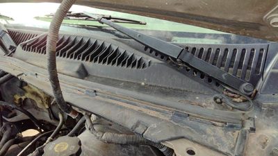 2003-2007 Silverado 1500 Driver Left Windshield Wiper Arm Oem Blade Lever