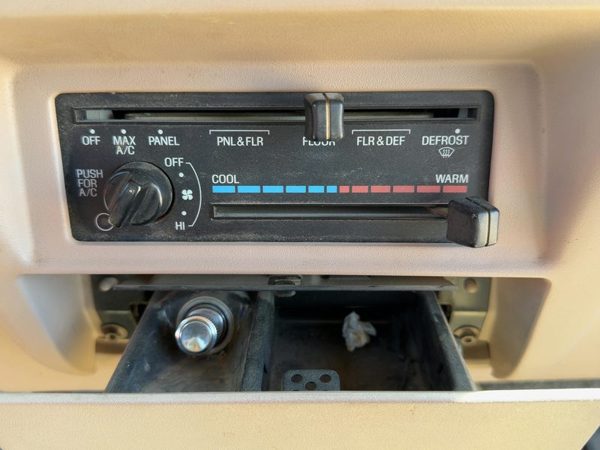 93-94 Explorer 2 Dr Temperature Control Module In Dash Heater Ac Head Unit Oem — photo 2