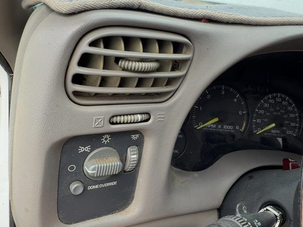 98 S10 Blazer Trim Bezel Around Speedometer Oem Dash Surround Panel Gray 92H — photo 4