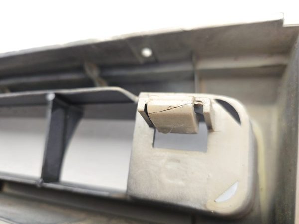 1991 Ford Pickup F150 Grille — photo 9