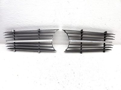 1972-1980 Mercedes 450Sl 107 Front Grille Assembly Pair Set Oem