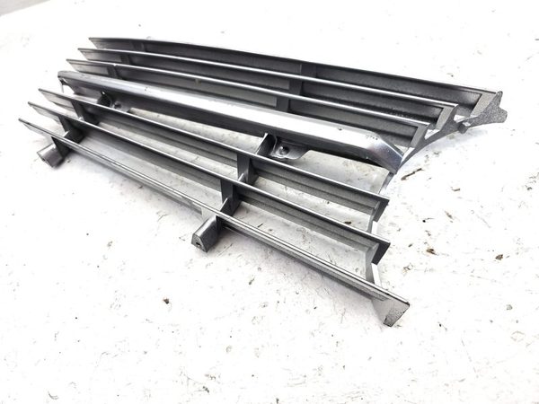 1972-1980 Mercedes 450Sl 107 Front Grille Assembly Pair Set Oem — photo 8