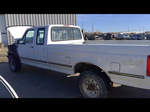 1995 Ford F-250 Engine Fuse Box 646.FD8695 — photo 7