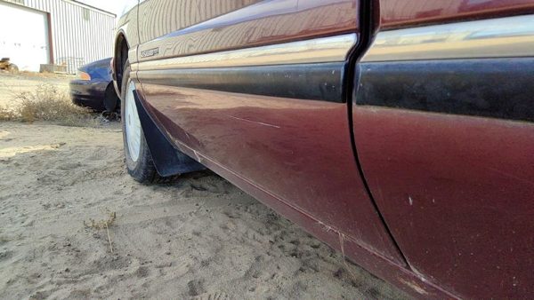 1998 Buick LeSabre Front Door LH 51B Bordeaux Red 25667377 — photo 7