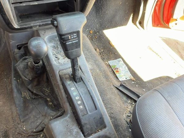 92-94 Nissan Pathfinder Floor Shifter Lever Assembly Automatic 4WD Gray — photo 1