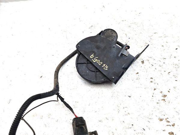 92-96 Gmc Van 3500 Engine Compartment Light Under Hood Lamp With Switch Oem — photo 7