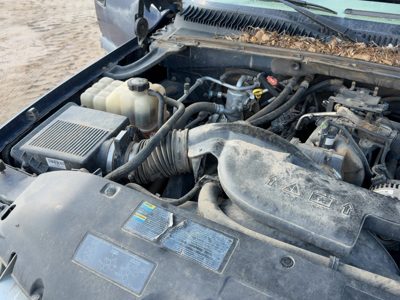 00-08 Suburban Complete Air Intake Cleaner Filter Box Housing With Tube Oem 5.3L