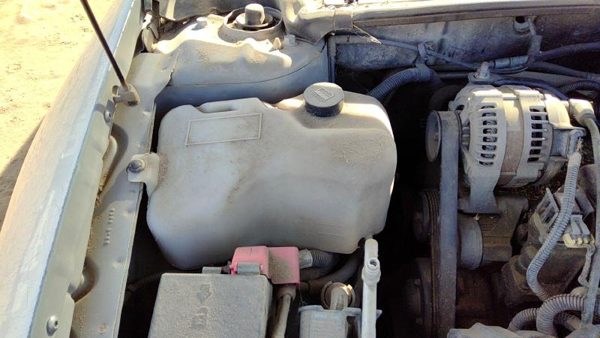 00-05 Pontiac Bonneville Coolant Reservoir Radiator Overflow Tank Bottle 3.8L — photo 2