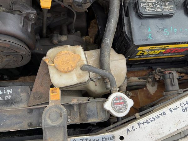 1990-1994 Subaru Legacy Coolant Reservoir Radiator Overflow Tank Bottle Oem 2.2L — photo 1
