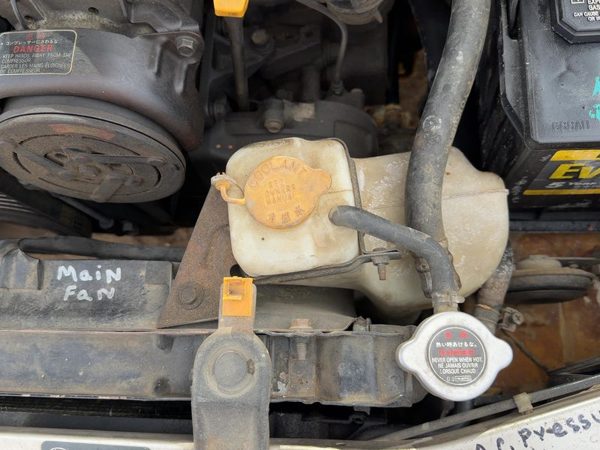 1990-1994 Subaru Legacy Coolant Reservoir Radiator Overflow Tank Bottle Oem 2.2L — photo 4