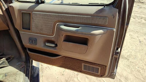 87-91 Ford F150 Passenger Right Front Inside Door Trim Panel With Switches Tan — photo 1