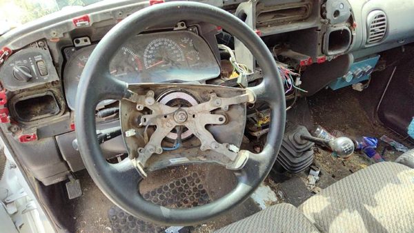 2001 Dodge Ram 1500 Steering Wheel Gray — photo 1